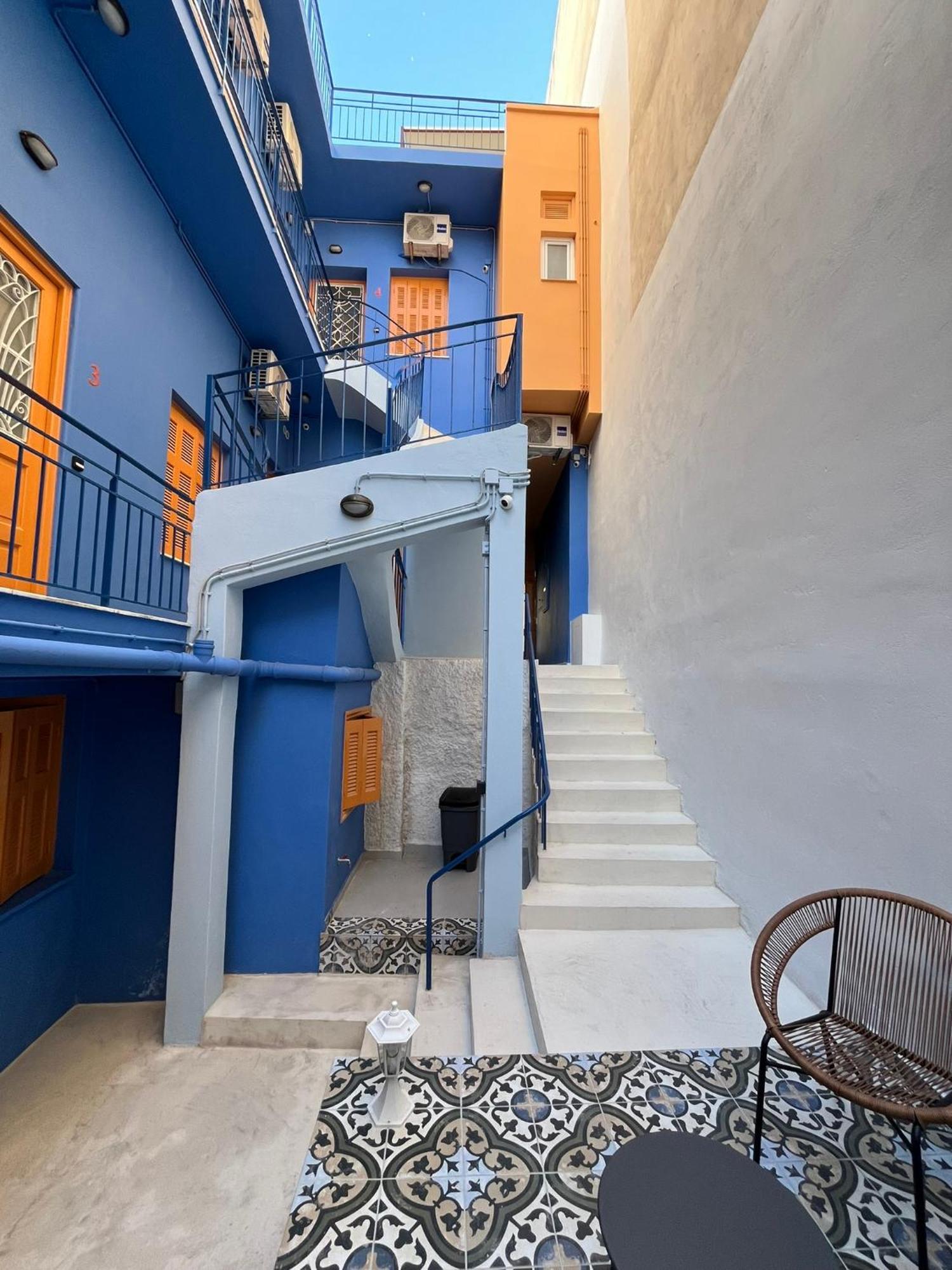 The Blue House Athens Aparthotel Exteriör bild