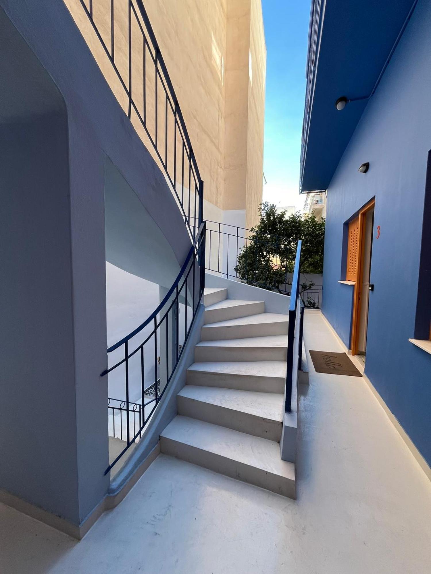 The Blue House Athens Aparthotel Exteriör bild