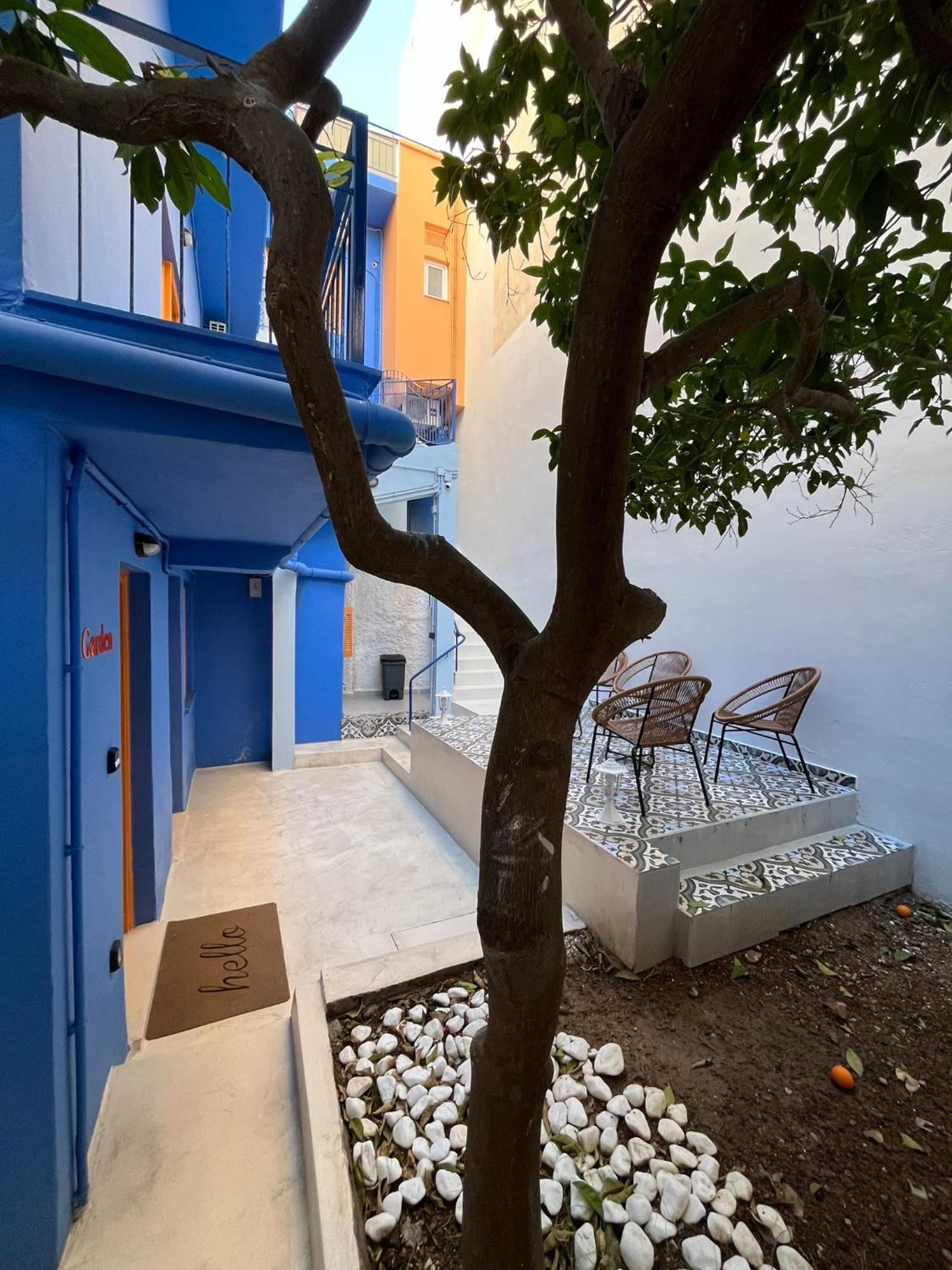 The Blue House Athens Aparthotel Exteriör bild